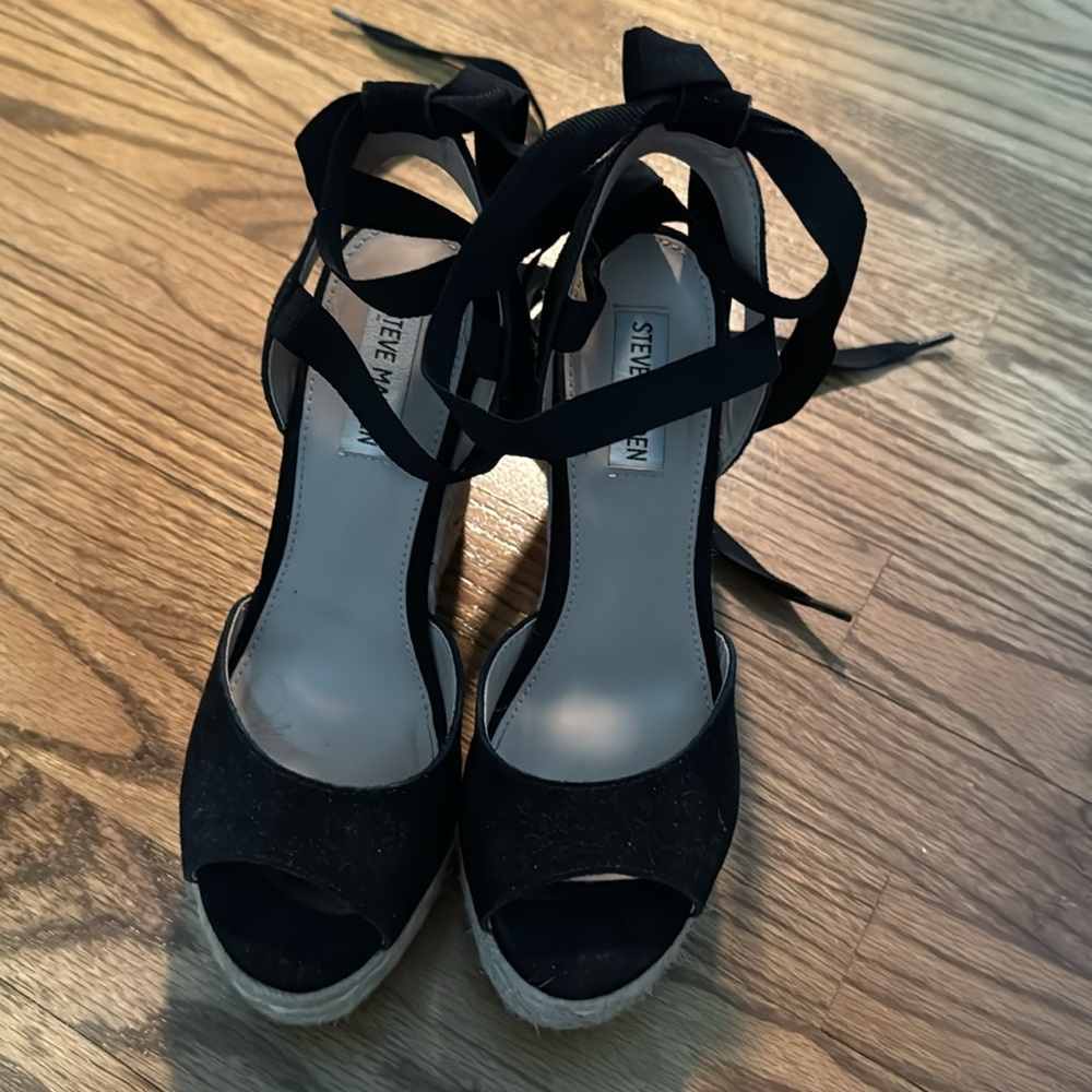 Steve Madden “Secret” Black Suede Wedges
